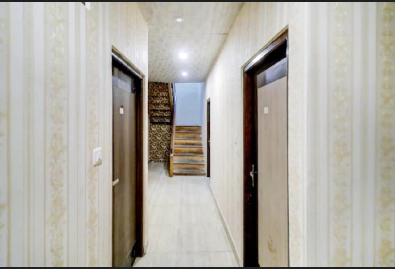 Mountain Zest-Simla Royale Near Mall Road-Free Pickup From Railway Station Simla Eksteriør bilde